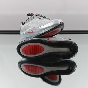 SOLD. Nike Air Max 720-818'